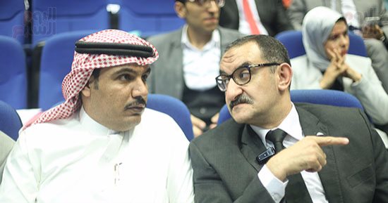 بالصور.. الغول لوزير الاتصالات: بحاول أعمل مكالمة فى بلدى مش عارف! 