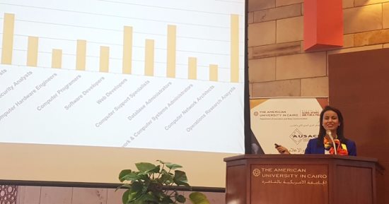 ماريان عازر تلقى كلمة بالجامعة الأمريكية عن التحديات أمام المرأة