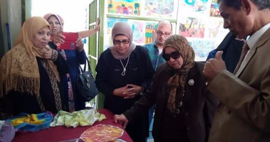 وكيل "التعليم"بشمال سيناء تفتتح معرض تنمية القدرات لمادة التربية الفنية بالعريش
