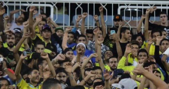 ألاف الجماهير تحتشد باستاد الإسماعيلية لمؤازرة الدراويش قبل مواجهة المصرى