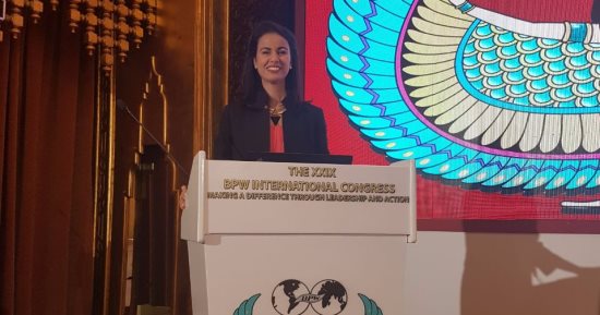 النائبة ماريان عازر تلقى كلمة فى مؤتمر الاتحاد الدولى لصاحبات الأعمال 