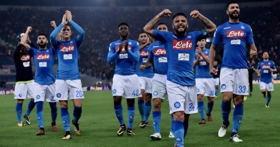 نابولى يقاتل لعبور مجموعات دورى الأبطال مع مانشستر سيتى