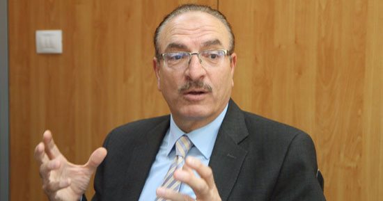محافظ بنى سويف يبحث مع "القومى للبحوث" سبل التعاون فى المجالات التنموية