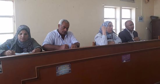 المجلس التنفيذى لمدينة بنها يناقش التعدى على الأراضى الزراعية 