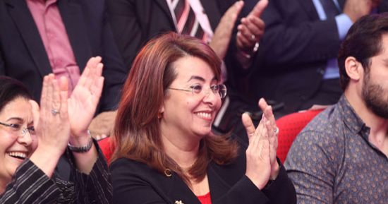 بالصور.. وزيرة التضامن تشهد عرضا مسرحيا للمتفوقين من أبناء مؤسسات الرعاية