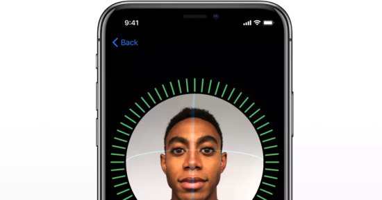 أبل تكذب تقرير "بلومبرج" بشأن تخفيض دقة Face ID بهاتف أيفون X