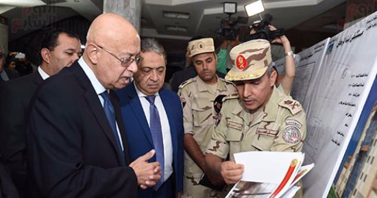 رئيس الوزراء يؤكد اهتمام الدولة بالتوسع فى تجربة مدارس النيل الدولية