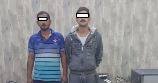 سقوط عاطلين وراء تصنيع الأسلحة النارية أعلى سطح عقار بحلوان