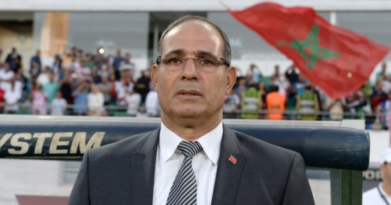 أسطورة المغرب يحذر الأهلي: الوداد يمتلك مقومات البطل