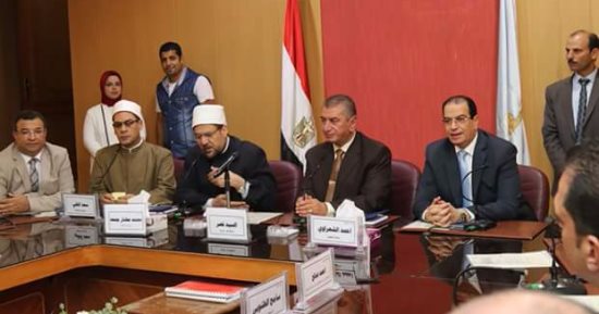 وصول وزير الأوقاف والمفتى كفر الشيخ لأداء صلاة الجمعة بالمسجد الإبراهيمى