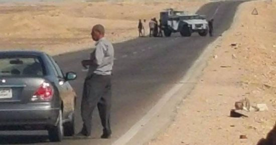 بالصور.. مقتل 13 تكفيريا فى اشتباكات مع الأمن بالكيلو 175بطريق الخارجة أسيوط