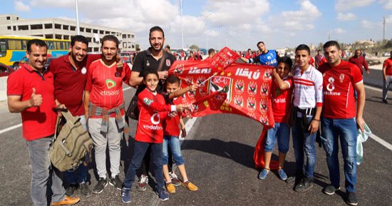 بالصور.. حلم الأميرة الأفريقية يداعب جماهير الاهلى أمام الوداد فى برج العرب