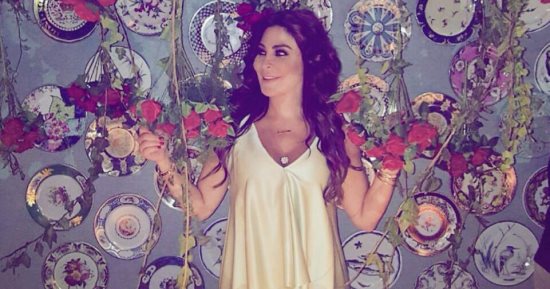 بالفيديو.. إليسا تحتفل بعيد ميلادها وترقص على نغمات عاصى الحلانى