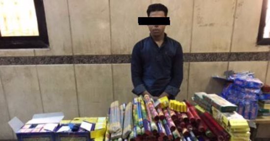  ضبط 21 ألف "شمروخ" بحوزة عامل فى أسيوط