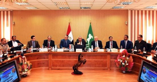 التنمية المحلية: قروض بفائدة مخفضة من 2 لـ4% للراغبين فى محو أميتهم