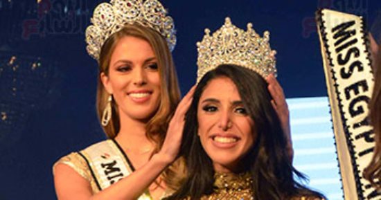 بدء حفل تتويج ملكة جمال الكون بمشاركة المصرية فرح صدقى 