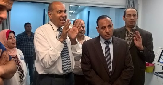رئيس هيئة السكة الحديد يجرى زيارة مفاجئة بالمركز الطبى لسكك حديد مصر 