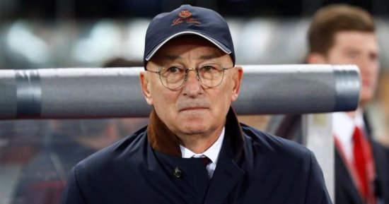 منتخب صربيا يتخلى عن مدربه بعد تأهله للمونديال