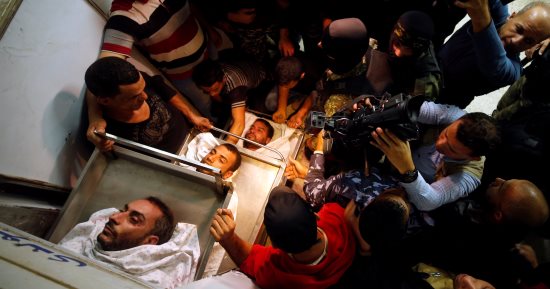 بالصور.. ارتفاع حصيلة شهداء تفجير إسرائيل لنفق قطاع غزة لـ7 فلسطينيين