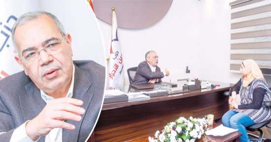 عصام خليل رئيس حزب المصريين الأحرار لـ«اليوم السابع»: «إحنا كنا أشلاء دولة والسيسى عمل الصح».. لا أؤيد التعديلات الوزارية وربنا يكون فى عون شريف إسماعيل..وأقول لـ«رجال الأعمال» أنتو فين من بناء الدولة