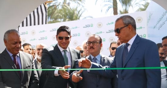 أبو هشيمة ووزير الاتصالات ونواب يتفقدون منازل دندرة بعد إعمارها