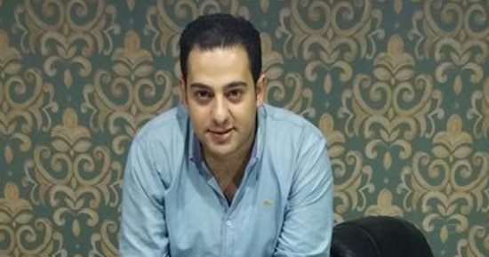 والد النقيب الحايس: أصحابه بلغونى من موقع الحدث.. وبشكر الشعب والسيسى
