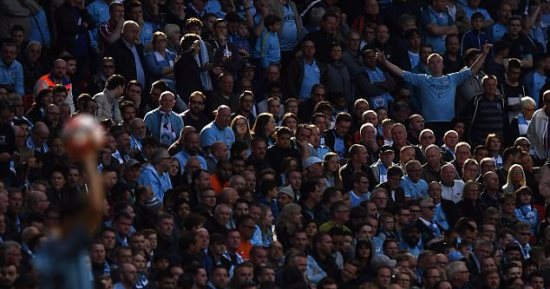 قرار غريب من نابولى ضد جماهير مانشستر سيتى قبل مباراة الغد