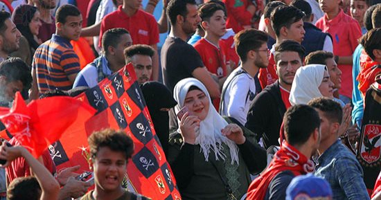 بالصور.. الاهلى يُعلن إصابة خمسة مشجعين قبل إلغاء المران