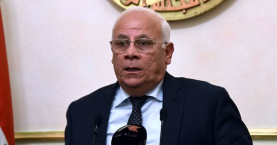 محافظ بورسعيد يتفقد الأعمال الإنشائية لكوبرى الجميل تمهيدا لنقل المنفذ الجمركى