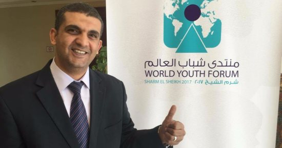 بالصور.. موظفو "معلومات الوزراء" يعلنون دعمهم لمنتدى شباب العالم 