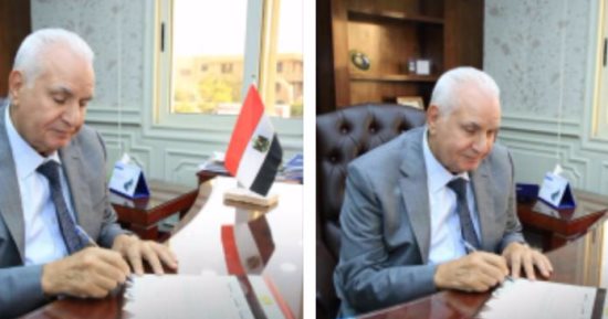 رئيس مجلس أمناء مدينة العبور يوقع على استمارة "علشان تبنيها"