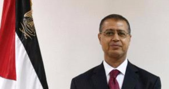 سفير مصر فى فلسطين: القاهرة تسعى لتخفيف أعباء الإنسانية بقطاع غزة