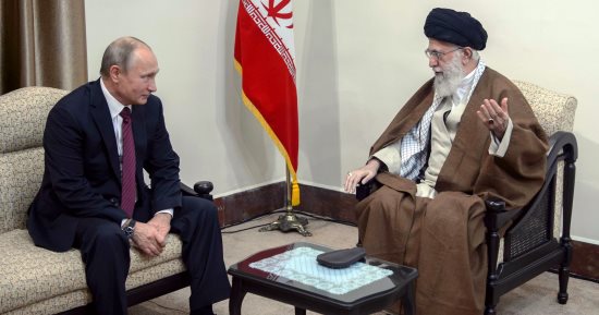 بوتين يجتمع مع خامنئى فى طهران بعد قمة ثلاثية بشأن سوريا