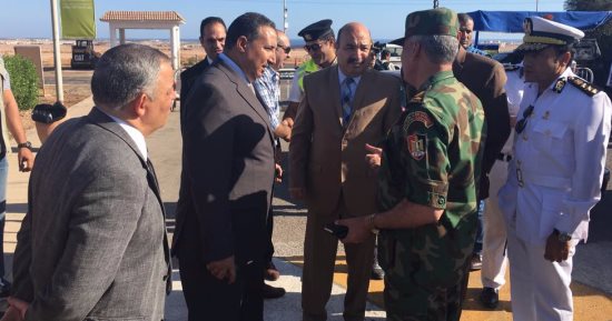 مساعدا وزير الداخلية يتفقدان خدمات المرور بالطرق المؤدية لمؤتمر شرم الشيخ