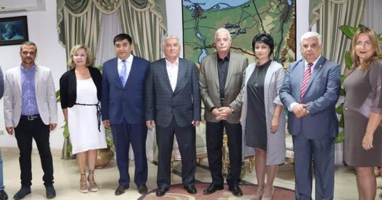 محافظ جنوب سيناء يستقبل شركة أوزباكستان لتنشيط السياحة بشرم الشيخ 