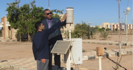 بالصور..رئيس مدينة أبورديس يتفقد مقر هيئة الأرصاد الجوية بأبورديس