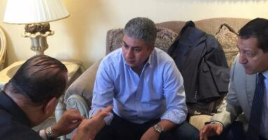 وزير الطيران يتفقد مطار شرم الشيخ استعداد لوصول ضيوف منتدى شباب العالم
