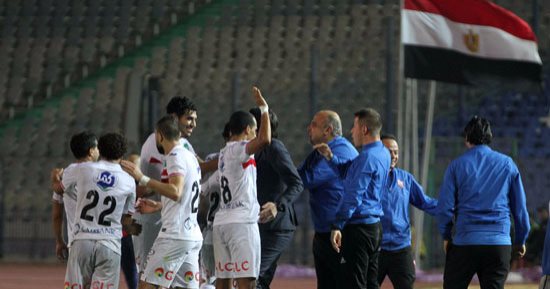 نيبوشا يستعد للإطاحة بـ"المتمردين" فى الزمالك خلال الشتاء