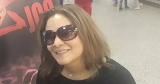 كاملة أبو ذكرى تصل تونس للمشاركة كعضو لجنة تحكيم بـ"أيام قرطاج"