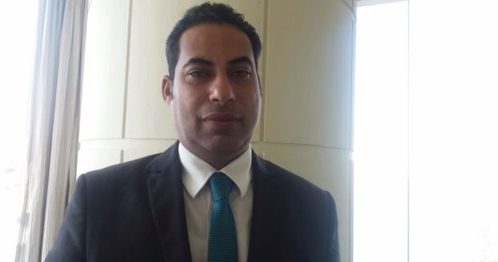 مدير معهد ناصر: خبير عالمى يجرى 6 عمليات جراحية للفك لأول مرة فى مصر