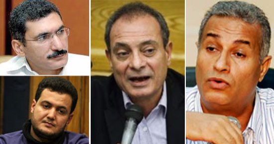 فوز المصريين بالجوائز الأدبية بين المؤامرة وضعف المستوى..  حسين حمودة: قادمة ولا داعى للقلق.. صلاح السروى: لا أستبعد وقوف قطر ضدنا.. شريف صالح: هناك رغبة بعدم منح جوائز لمصريين.. عمر شهريار: "احنا مش لوحدينا"
