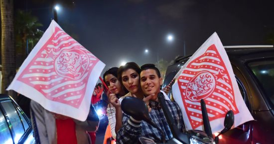 بالصور.. جماهير الوداد تحتفل حتى الصباح بعد التتويج بـ"الأميرة الأفريقية"