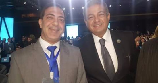 بالصور.. وفد دمياط بمنتدى شباب العالم يناقش رئيس الوزراء بمشاكل صناعة الأثاث