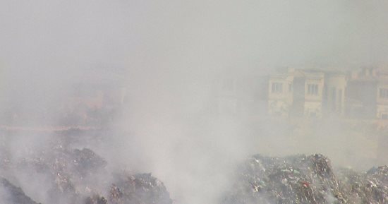 بالصور.. مصانع الأسمدة ومحارق القطامية مشكلة تزعج الأهالى
