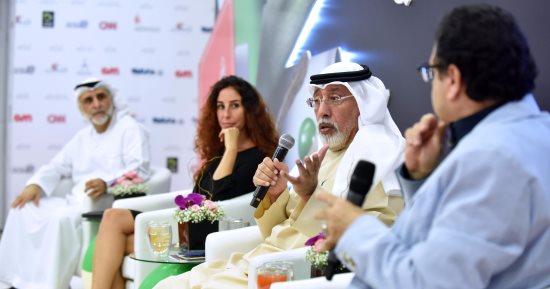 مسرحيون بمعرض الشارقة يطالبون بعرض المسرحيات الناحجة بالمدارس