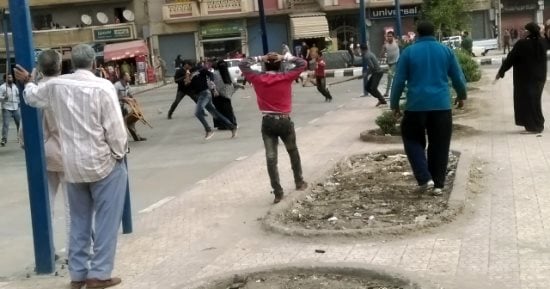 بالصور .. إصابة 10 فى مشاجرة عنيفة بالأسلحة البيضاء و الشوم بالبحيرة 