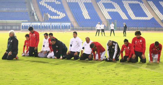 إكتمال صفوف المنتخب بإنضمام لاعبى الأهلى و الننى