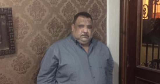 بالصور.. القبض على "الدكتور" أشهر دجال فى الإسكندرية