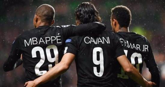 نيمار ينافس مبابى وكافانى على جائزة لاعب الموسم بالدورى الفرنسى
