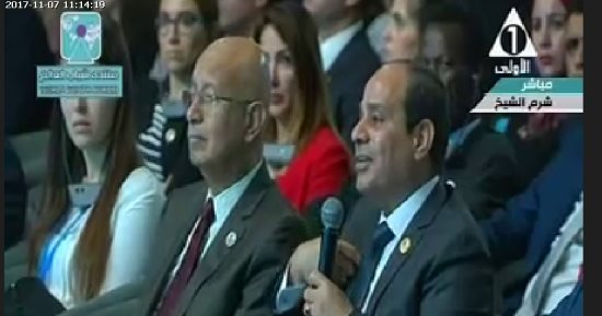 السيسي يداعب شريف إسماعيل: معانا رئيس الوزراء عايز أديله فرصة.. ميصحش كده